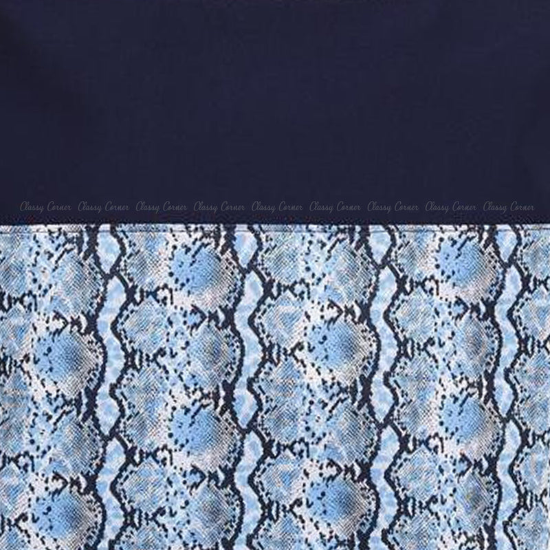 Blue Snake Print Design with Zip Navy Blue Beach Tote Bag