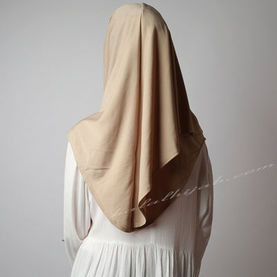 Dusty beige Golden silver, Hijab Australia, Hijab Women, Hijab House, Hijab style, Hijab fashion, How to wear Hijab,